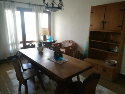 Departamento en alquiler en Villa Gesell. 3 ambientes, 1 baño y capacidad de 4 a 6 personas. A 50 m de la playa