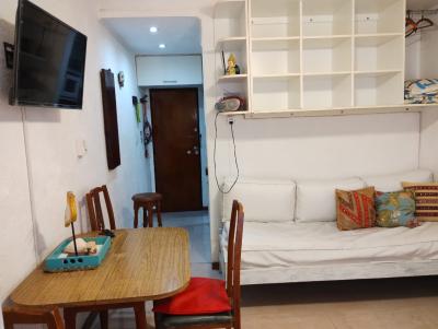 Departamento en alquiler en Villa Gesell. 1 ambientes, 1 baño y capacidad de 1 a 3 personas. A menos de 50 m de la playa